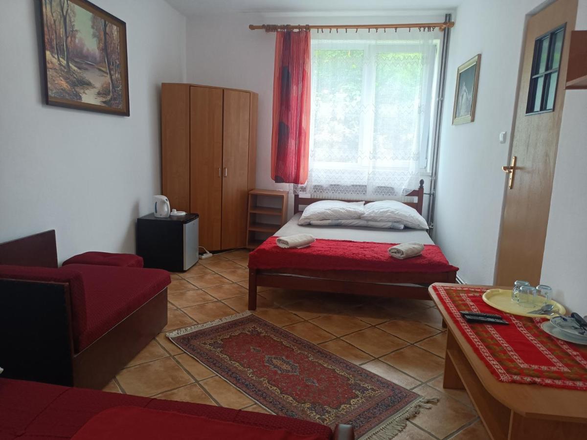 Jasionka Lägenhet Ustrzyki Dolne Exteriör bild
